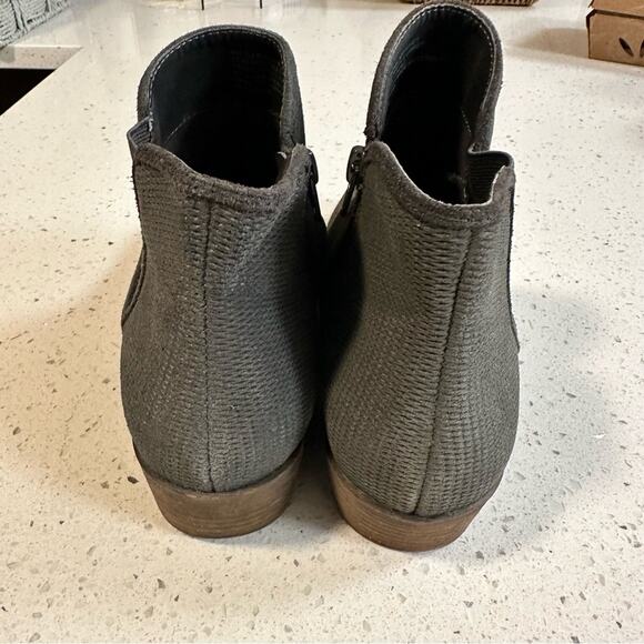Kensie Gerona Textured Gray Ankle Booties Low Block Heel Size 9M - Picture 3 of 10